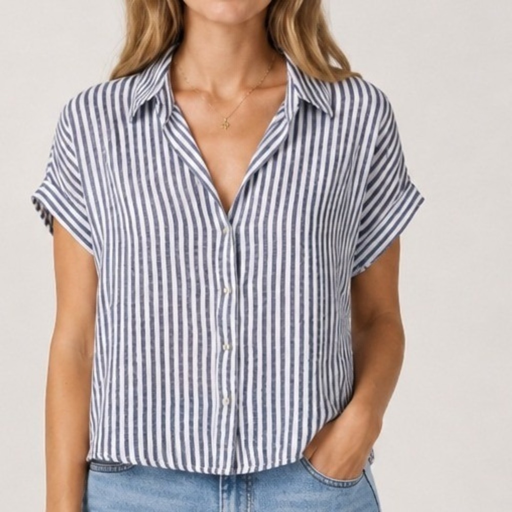 Jane & Delancey Seersucker Short Sleeve Button Up Top Sz L Striped Coastal Shirt